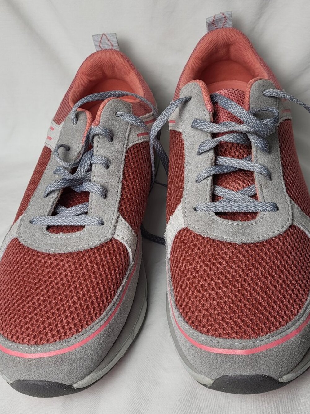 LL Bean Sneakers Women's 10 Wide Coral Active Outdoor Streetwear Comfort